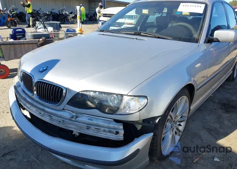 2004 BMW 330I из США, поврежденный, VIN WBAEV53414KM07271